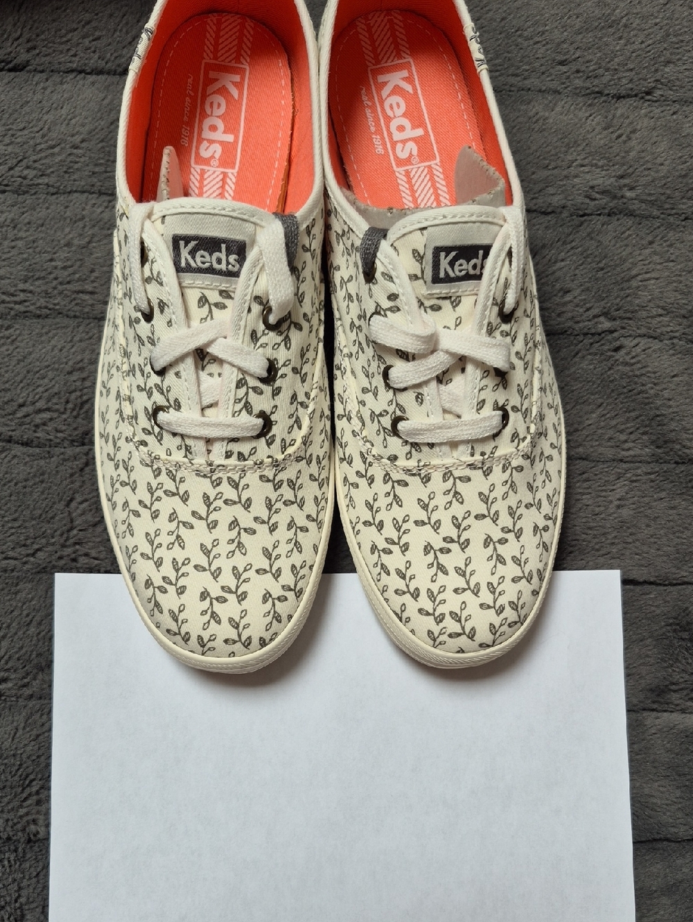 Keds Botanical Off White Sneakers with Leaf Print, & 2 Laces, New In Box - Picture 9 of 13